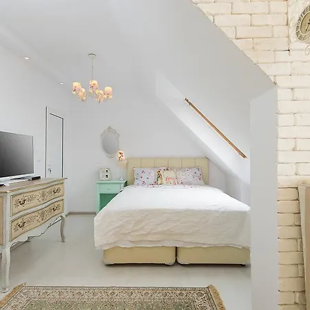Penthouse Suites Gold Apartament *